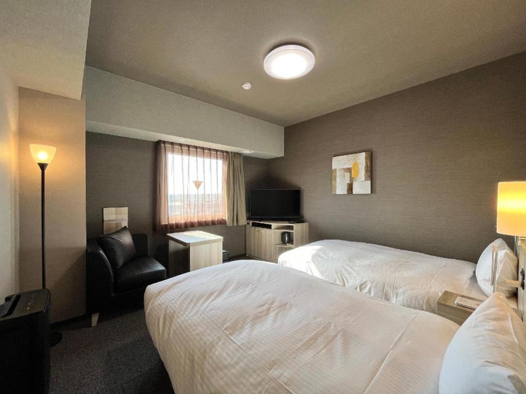 Hotel Route Inn Miyakonojō Dış mekan fotoğraf