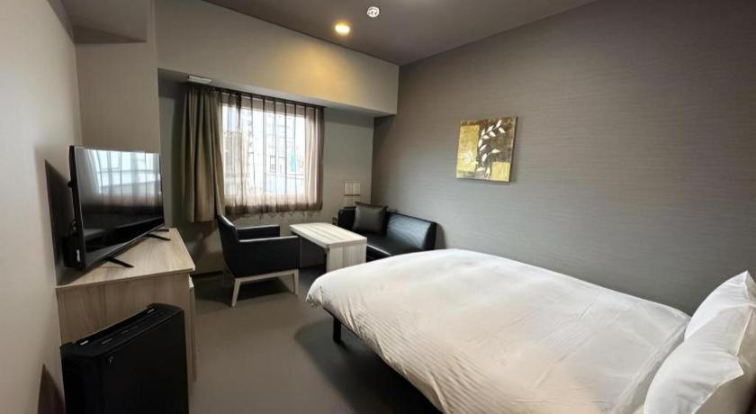 Hotel Route Inn Miyakonojō Dış mekan fotoğraf